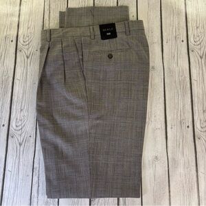 Berle Men's 34 Unhemmed Gray Houndstooth Plaid Pleated Dress Pants Wool NWT.